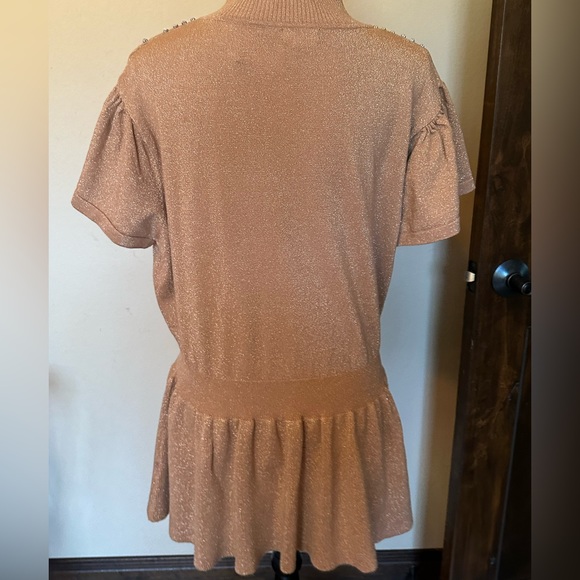 Gorgeous sweater-New without tag! - Picture 2 of 3